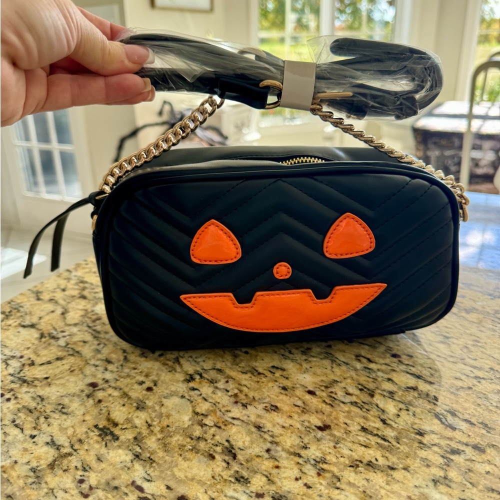Pink Lily Black and Orange Crossbody Bag